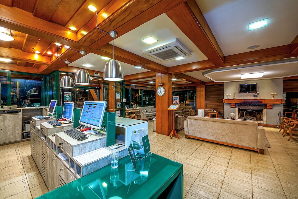 Lobby at Hotel Laghetto Toscana, GRAMADO
