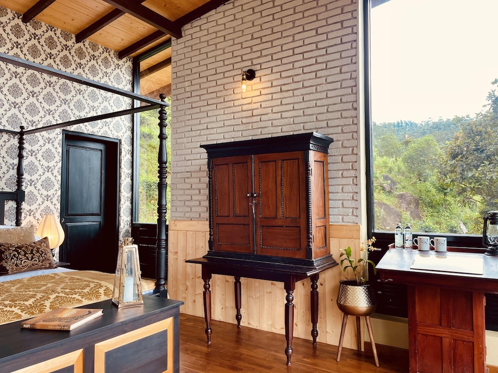 The Capoe House 41/58