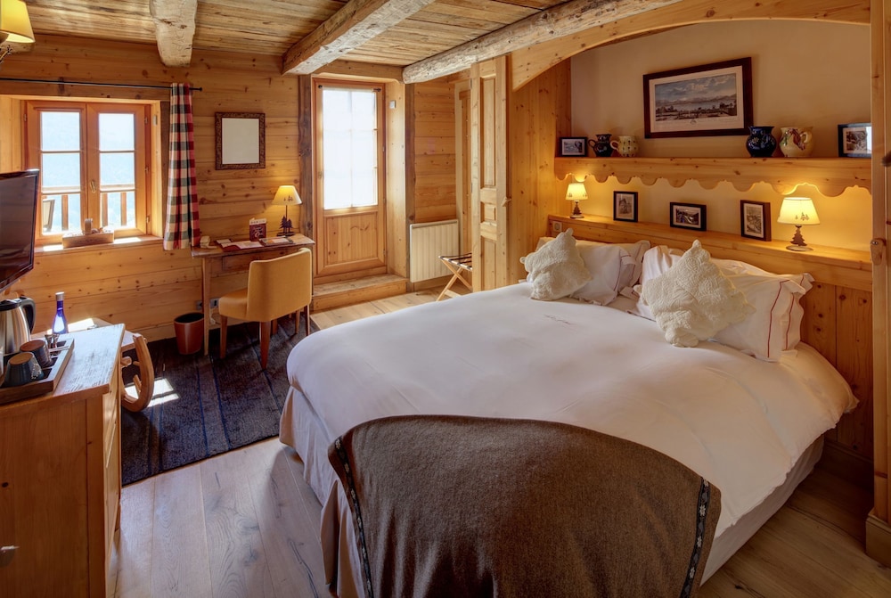 Chalet-Hotel La Ferme du Chozal, The Originals Relais (Hotel-Chalet de Tradition) 17/69
