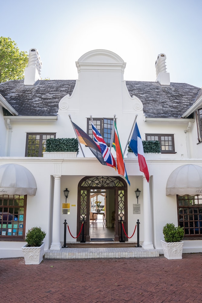 The Andros Deluxe Boutique Hotel 5/67