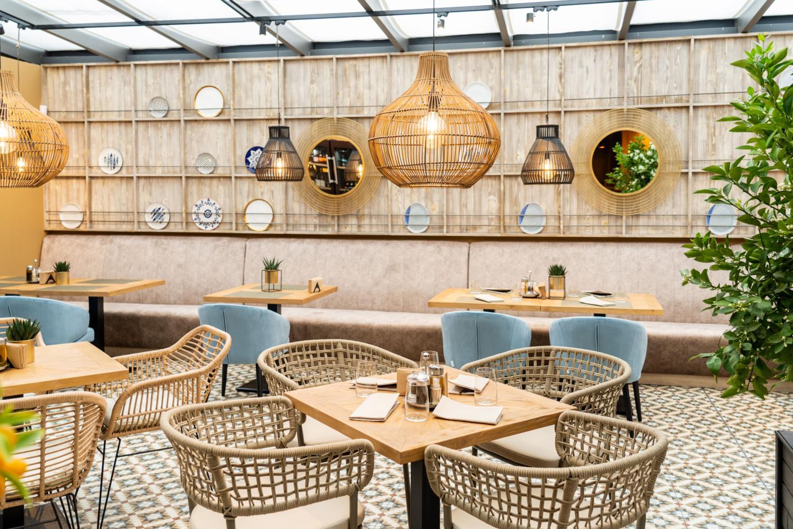 BOUTIQUE HOTEL PROMENADE 48/50