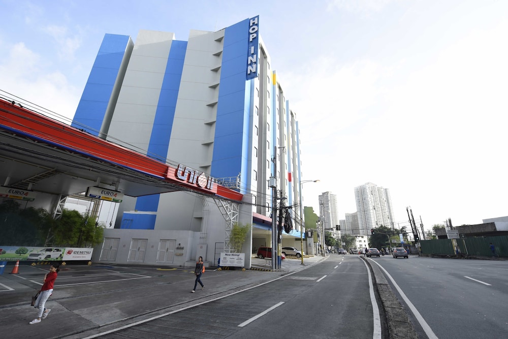 Hop Inn Hotel Makati Avenue Manila 2/35