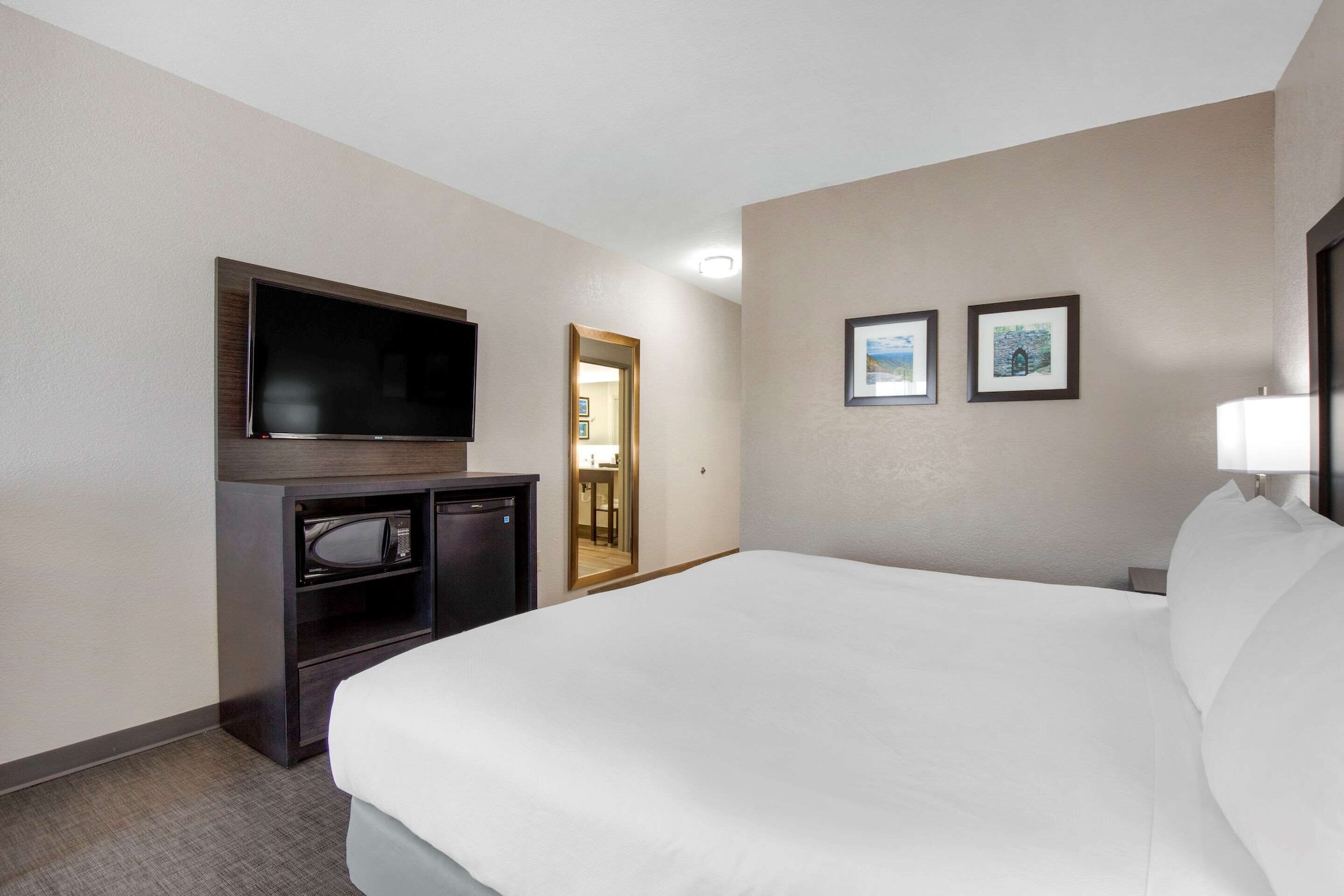 Standard, King Bed