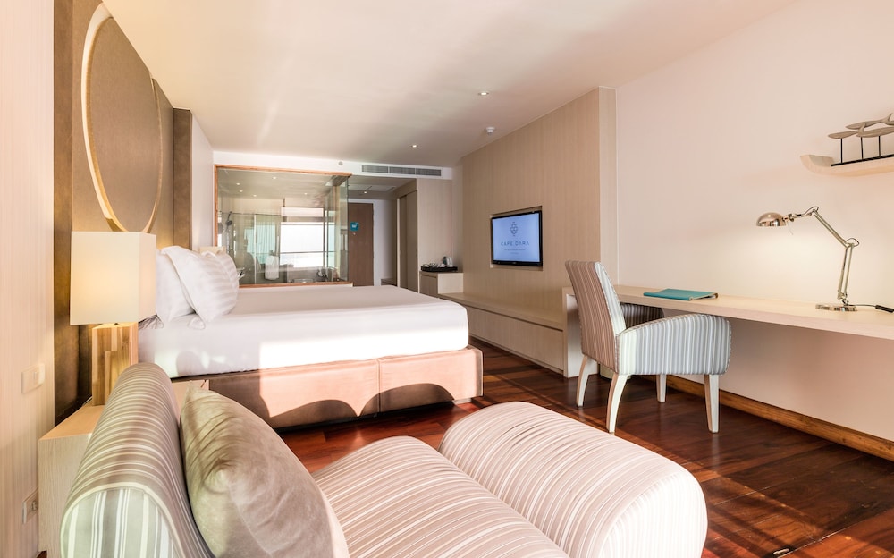 Dara Beachfront Suite with Sea View