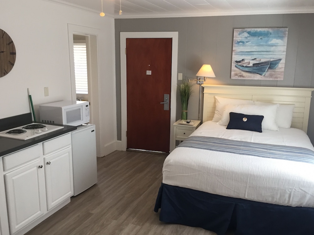 Capitola Venetian Hotel 14/60