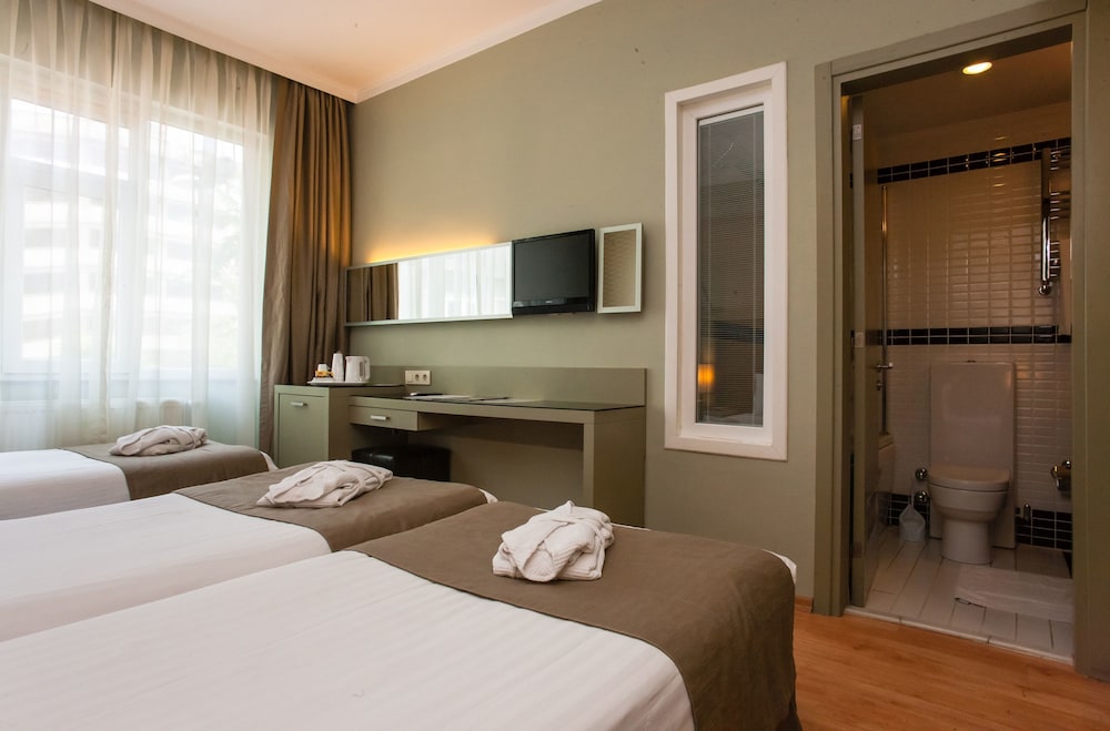 Hotellino 18/63