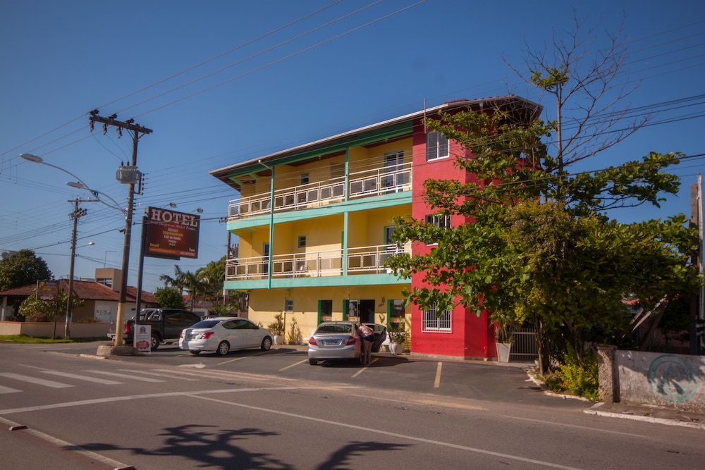 Hotel Penha 39/44
