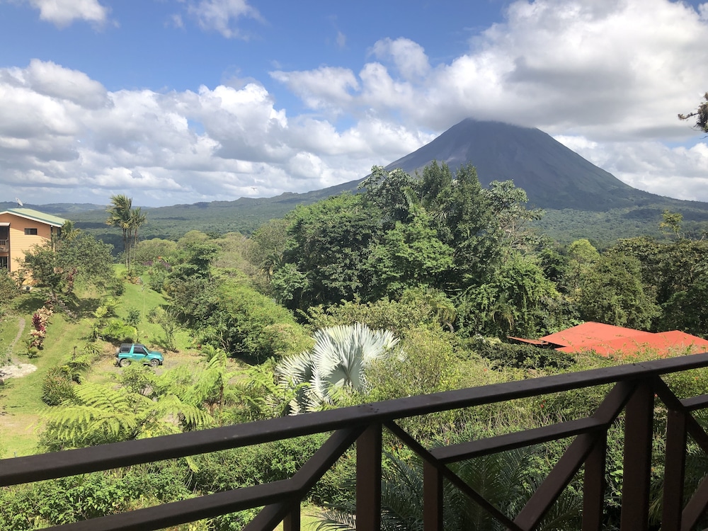 Arenal Tropical Garden 39/50