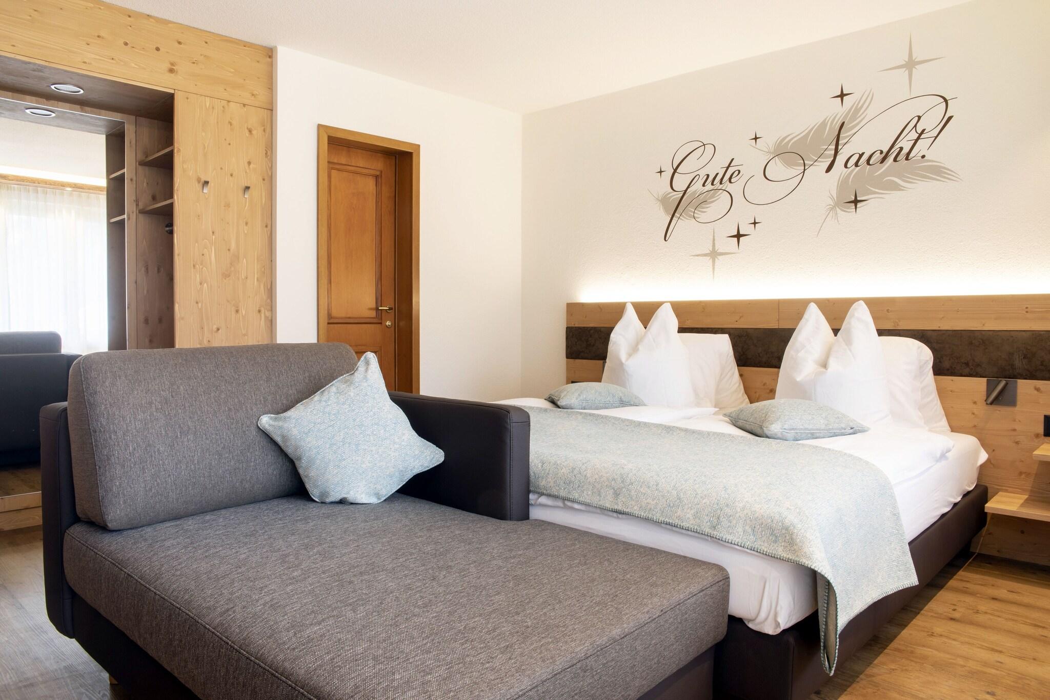 Room, Twin Beds