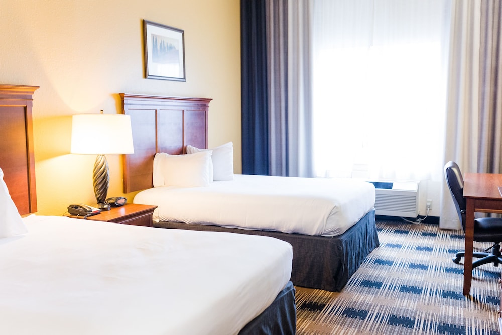 Country Inn & Suites By Radisson Helen 7/36