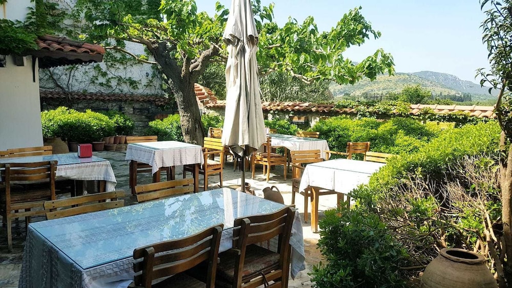 Nilya Hotel 29/31