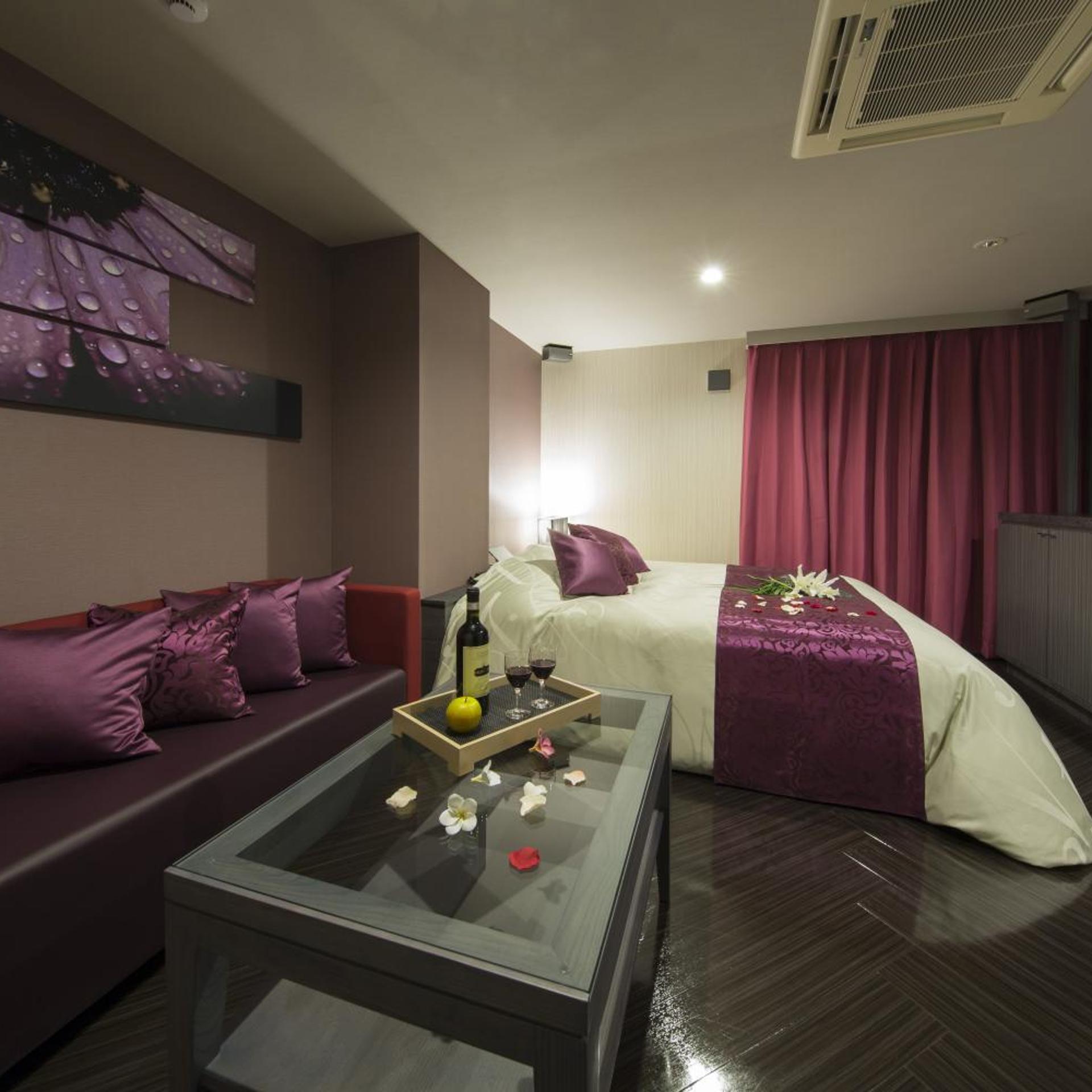 Hotel in the Green - Adults Only 6/49