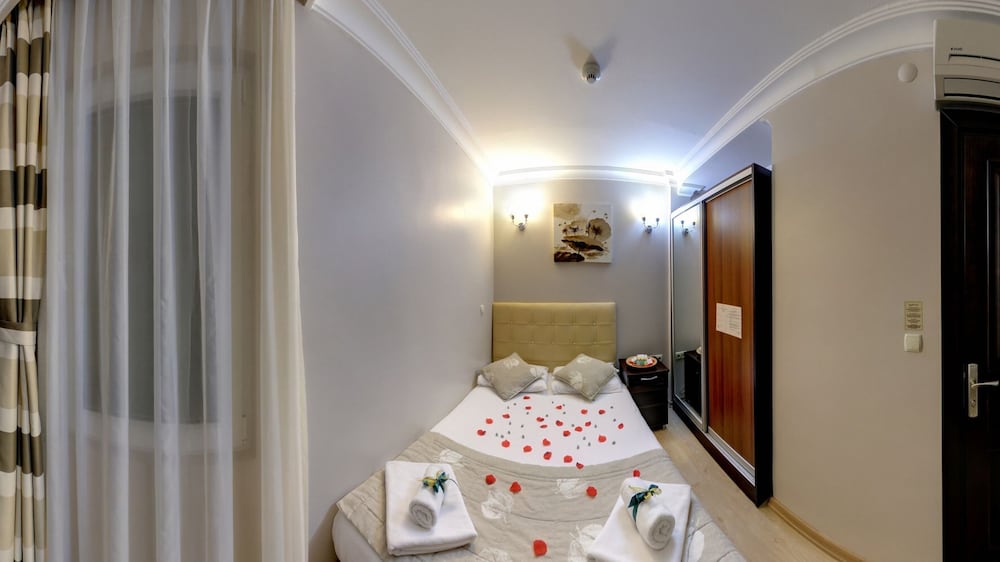 Marine House Boutique Hotel 32/51