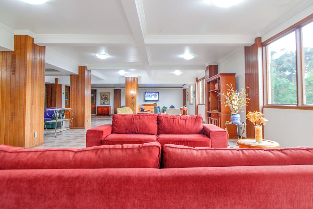Hotel Ninho do Falcao 33/50