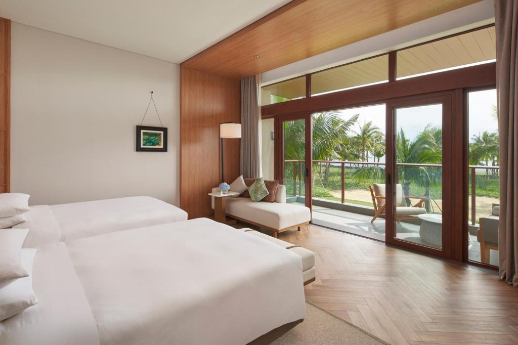 Courtyard, Suite, Twin Beds, Ocean View