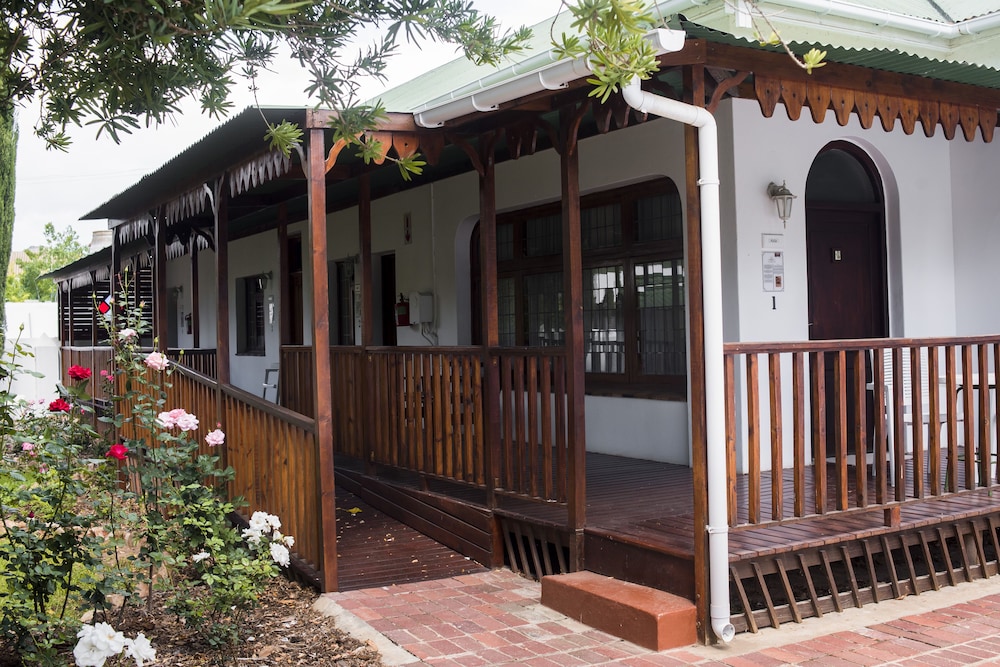 Green Olive Guesthouse 1/50
