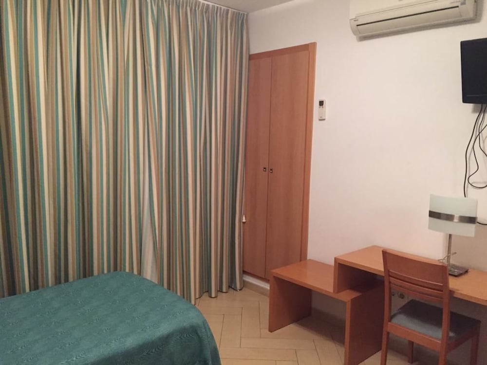 Hotel Kika 32/50