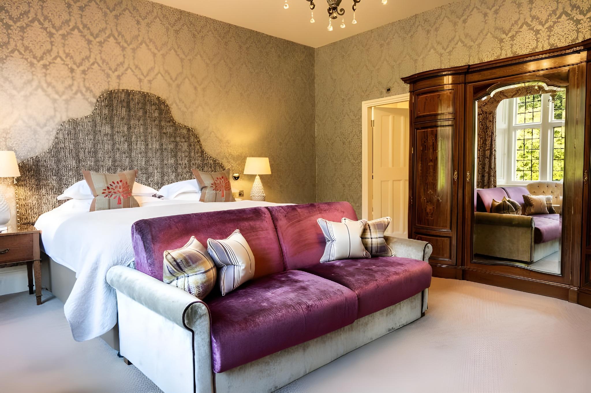 State, Junior Suite, Double or Twin Bed