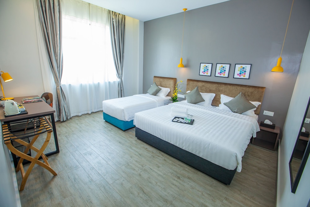 Bzz Hotel 22/61