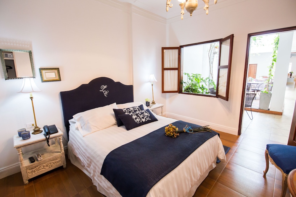 LECLERC HOTEL BOUTIQUE 14/70