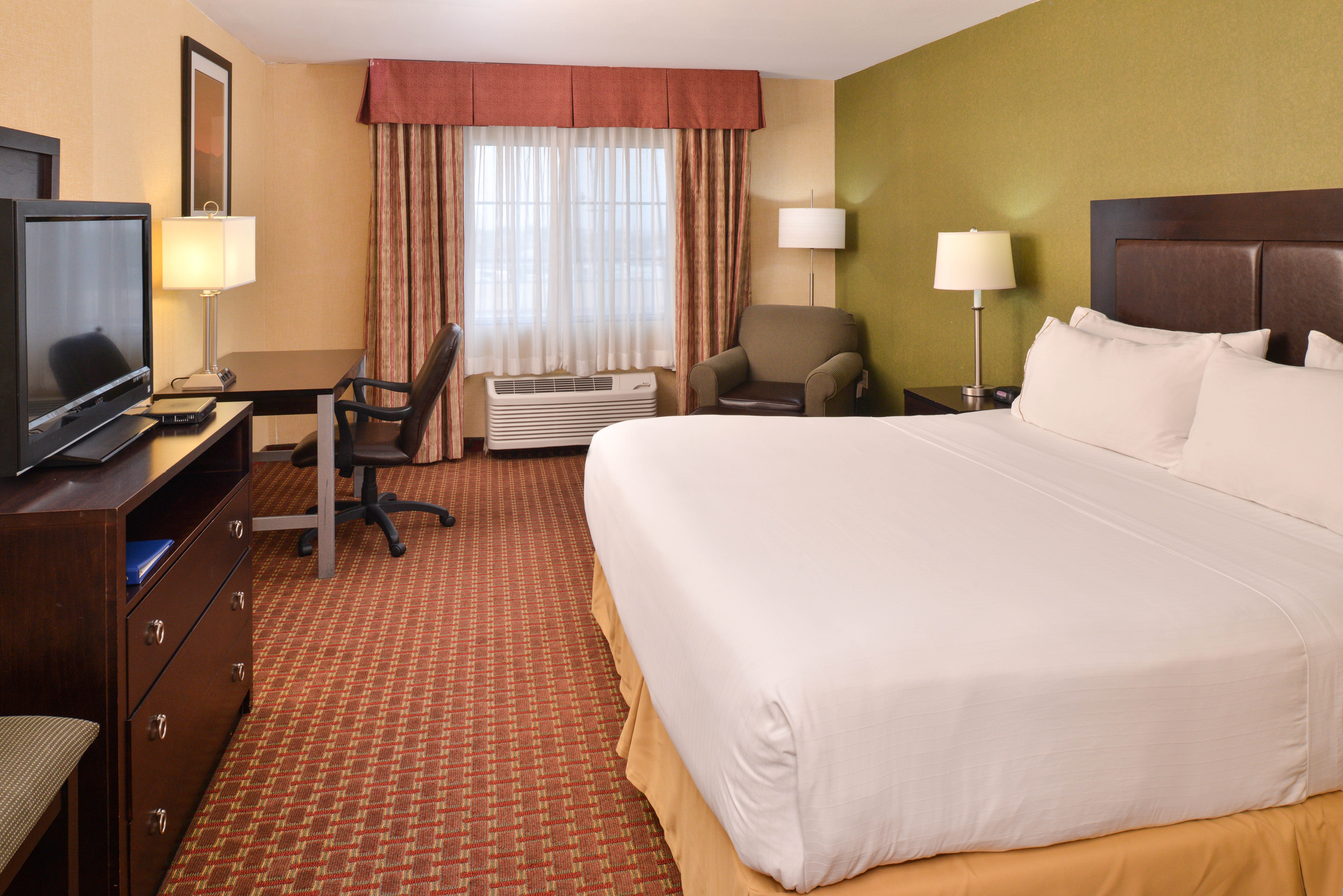 Holiday Inn Express Hotel And Suites el Centro 27/70
