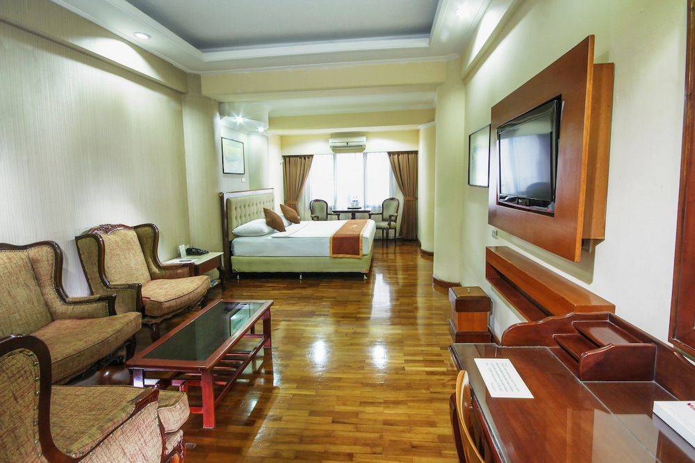 Grand Menteng Hotel 31/50