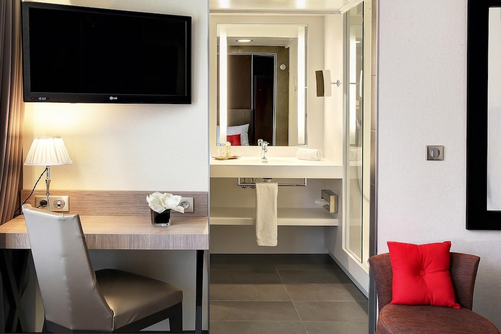 Best Western Premier Hotel De La Poste & Spa 22/57