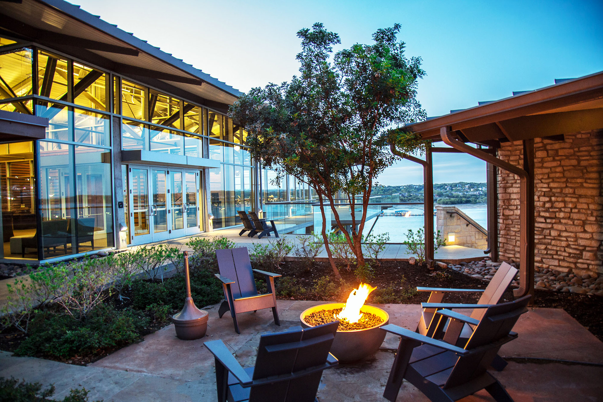 Lakeway Resort and Spa 48/80