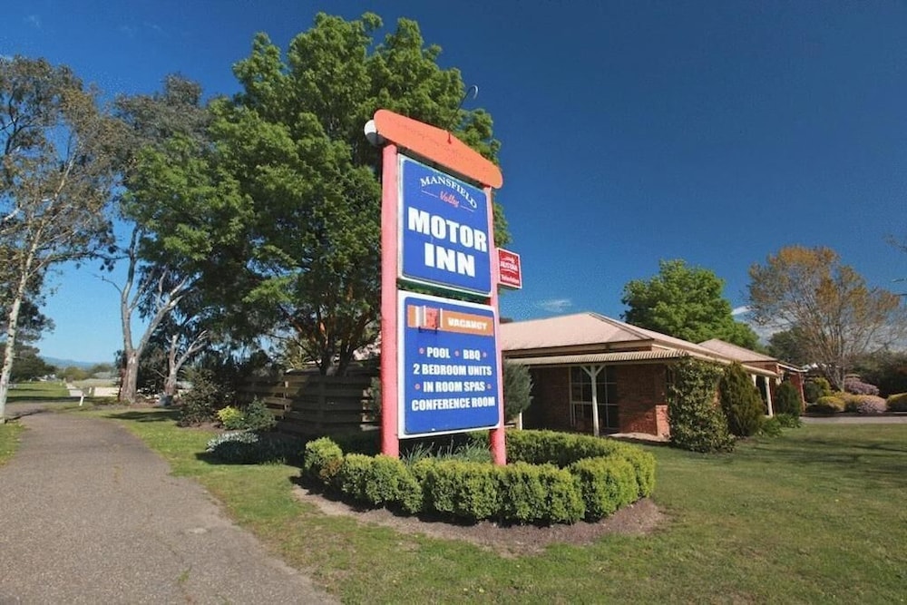 Mansfield Valley Motor Inn 30/31