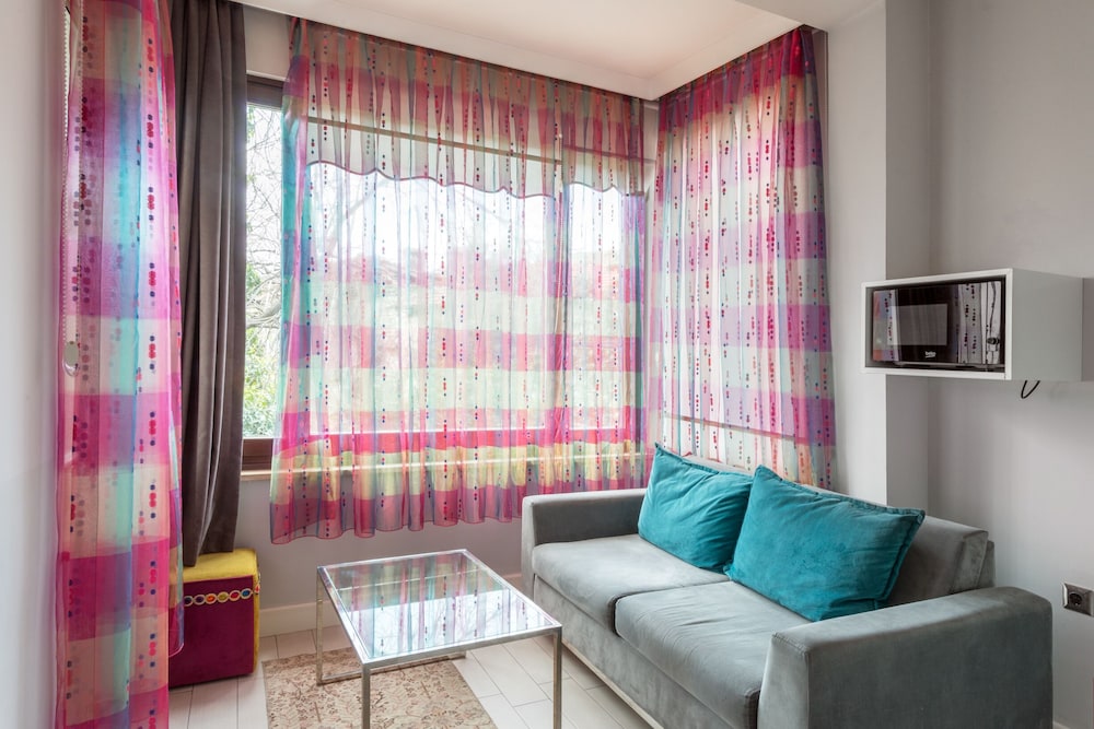 Delight Deluxe Apart Hotel 46/72
