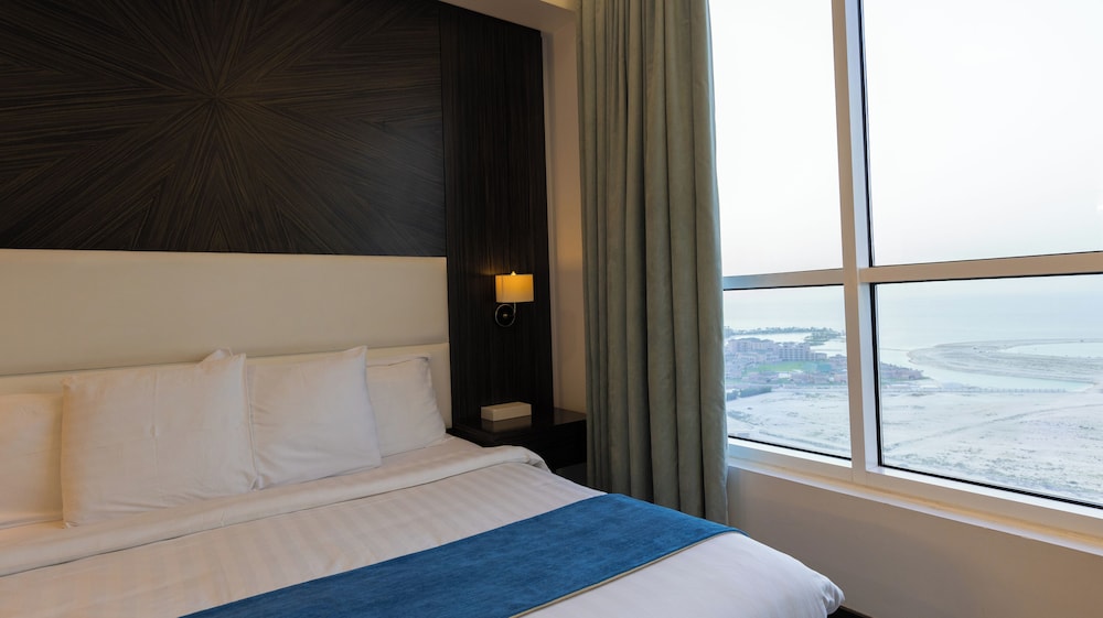 S Hotel Bahrain 14/50