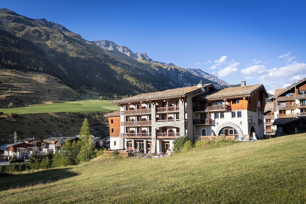 CLUB MMV VAL CENIS HOTEL 5/50