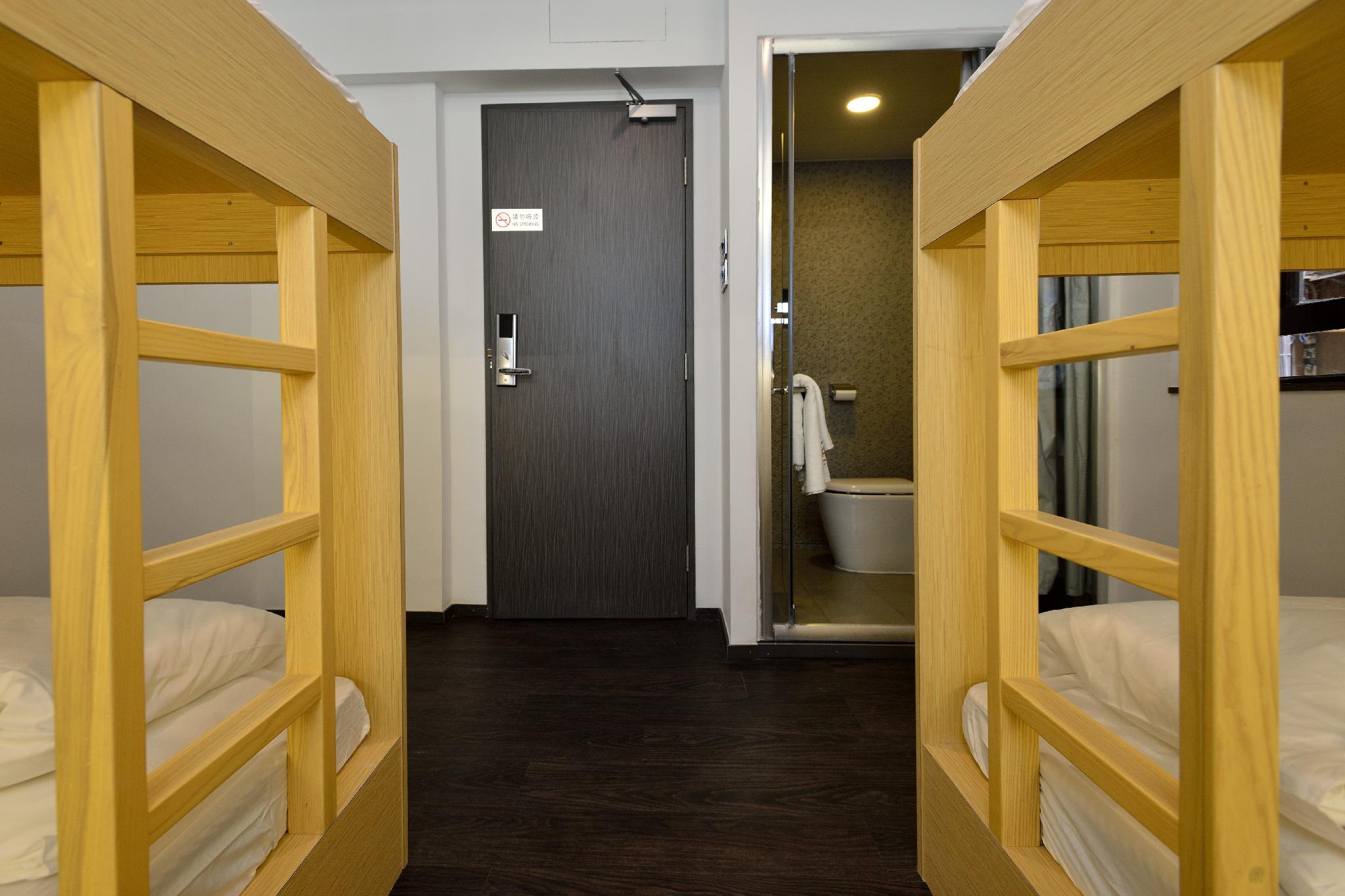 Private, 2 Bunk Beds