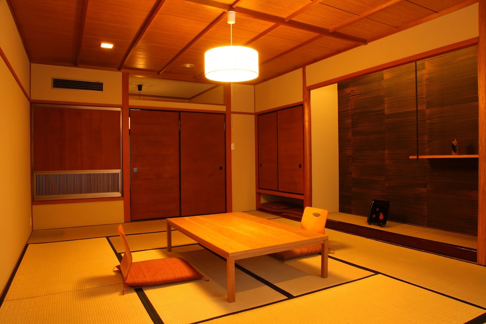Ogawaya 28/50
