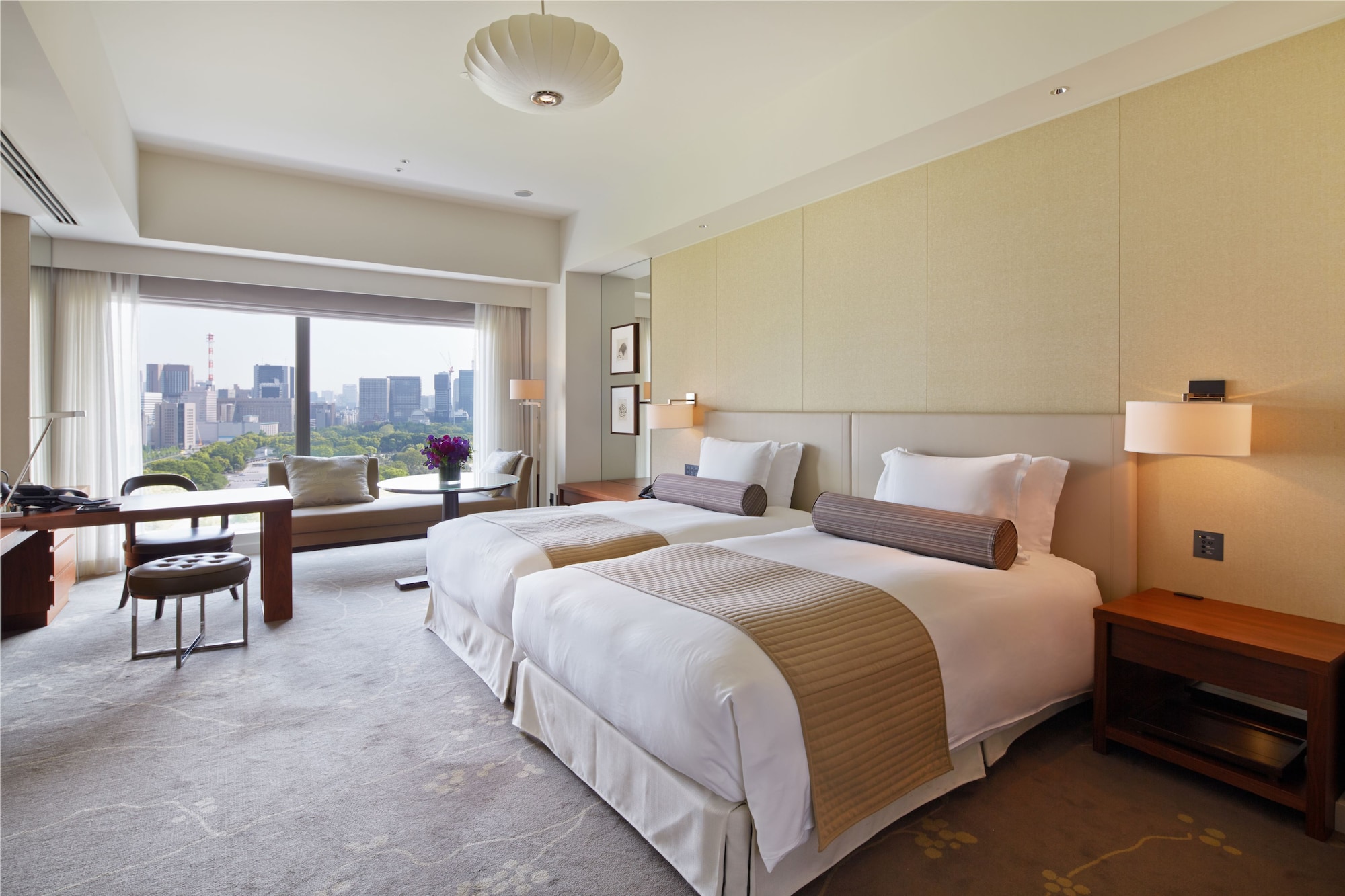 GRAND, CLUB, DELUXE, TWIN BEDS