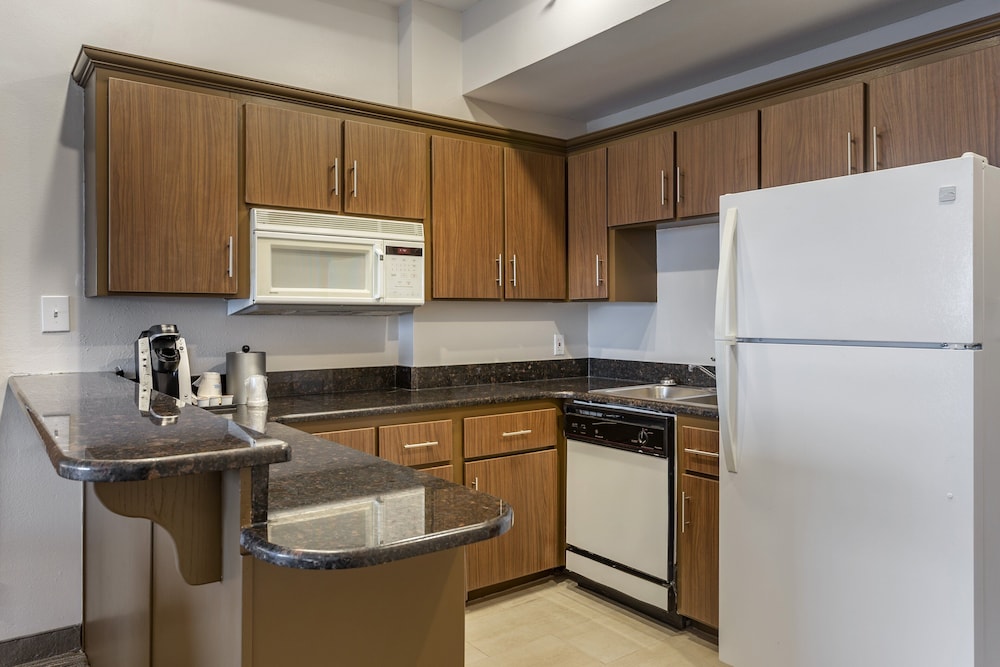 Holiday Inn Express Branson-Green Mountain Drive 59/72