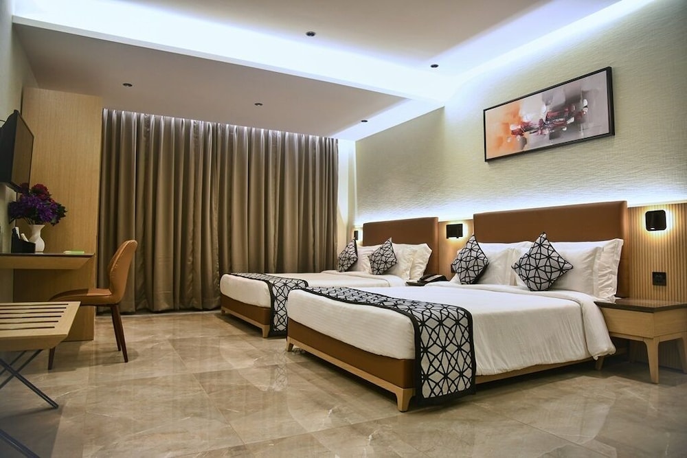 HOTEL TREAT RESORT 16/50