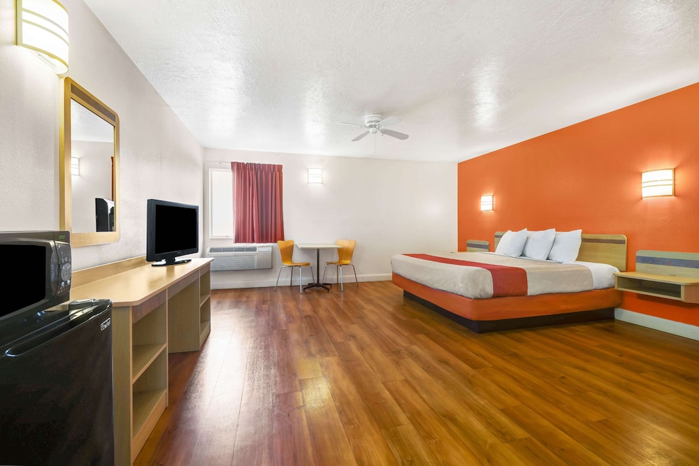 Motel6 Beaver, UT 35/57