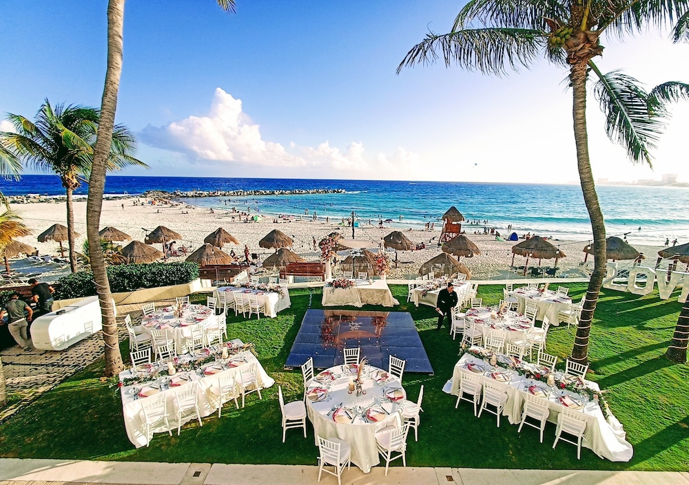 Krystal Grand Cancun All Inclusive 47/50