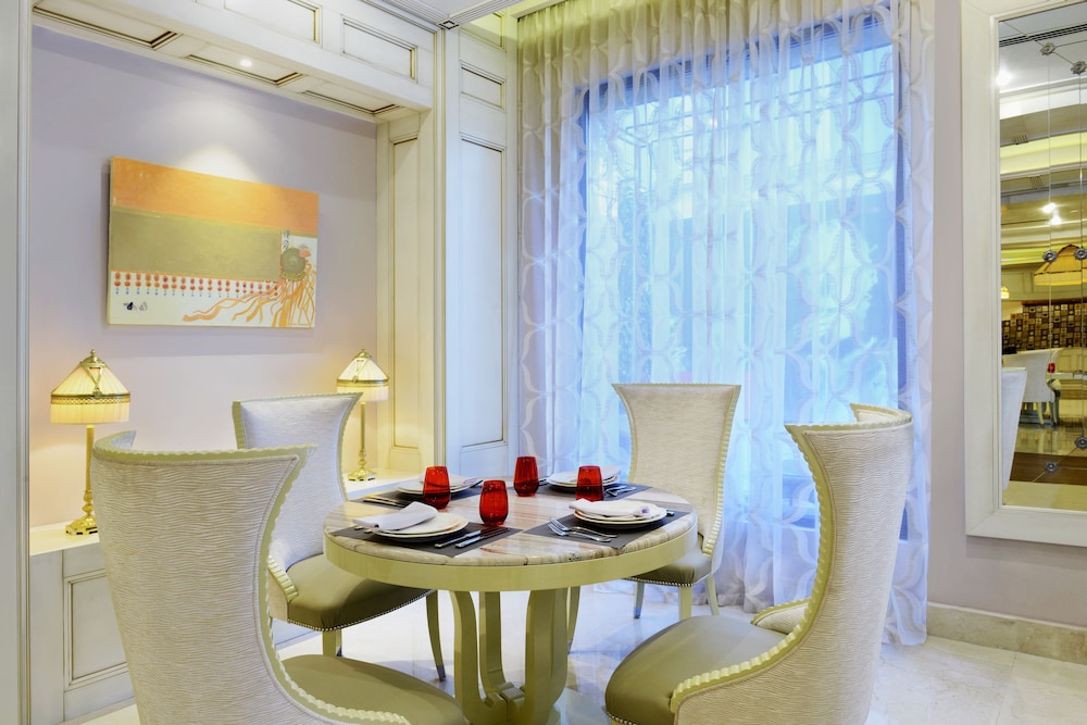 Ambassadori Hotel Tbilisi 61/73