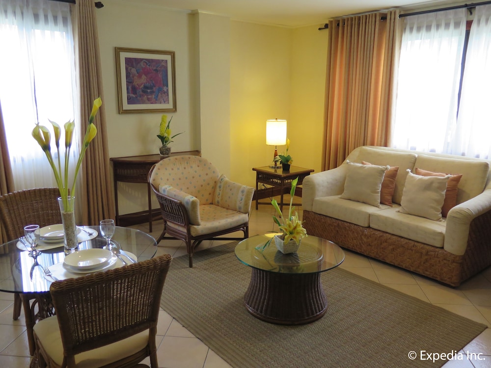 The Suites at Mount Malarayat 41/60