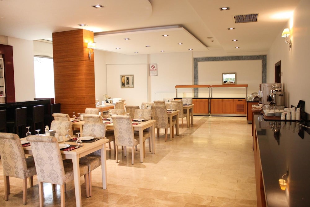 Tuna Hotel Mugla 25/30