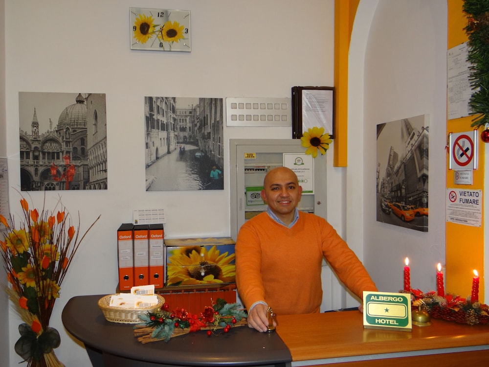 Hotel Amendola Fiera 35/42