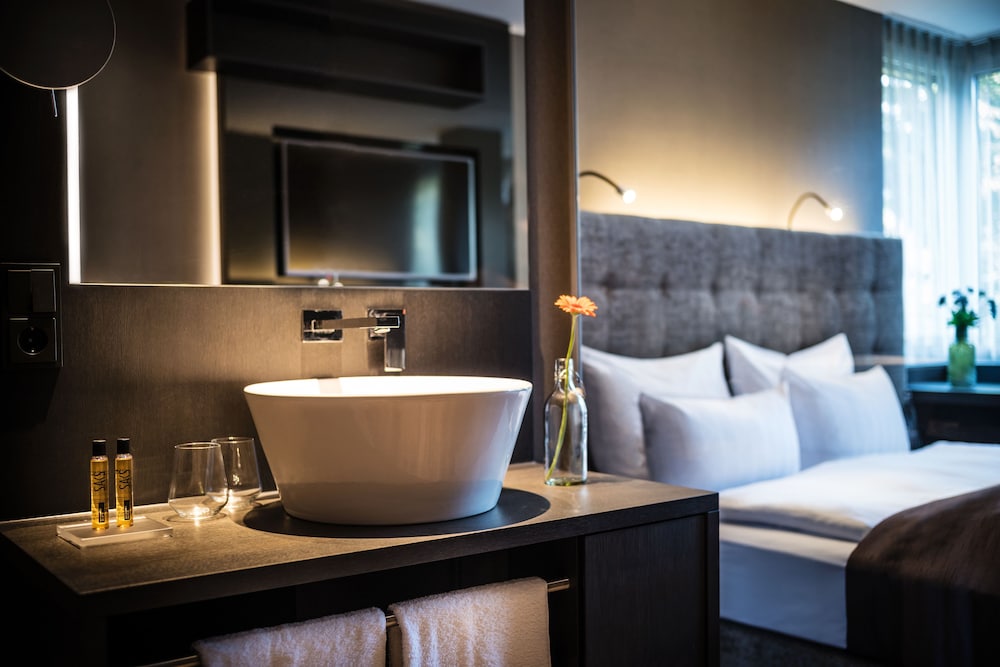 SAKS Urban Design Hotel Frankfurt 26/50