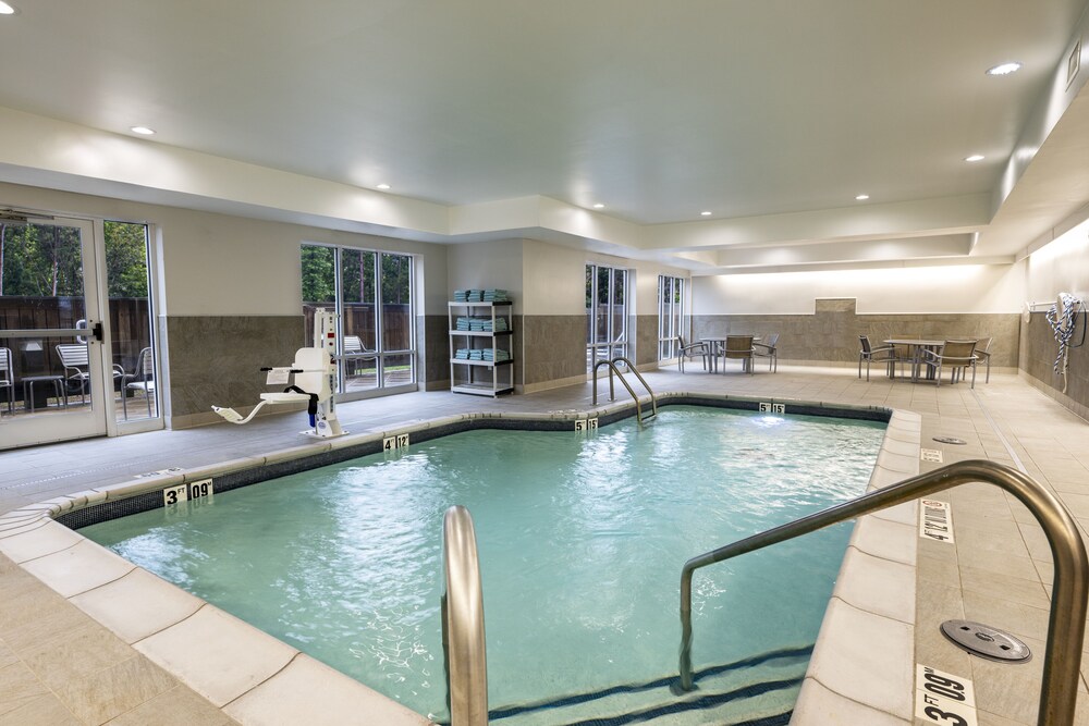 Fairfield Inn & Suites St. Louis Chesterfield 15/23