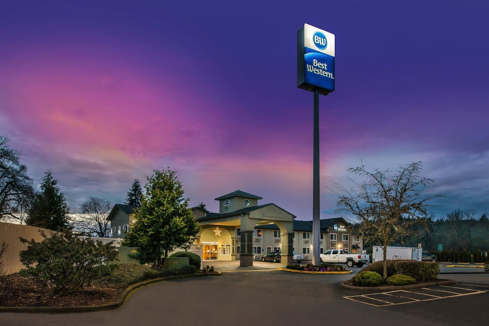 Best Western Cottage Grove Inn 16/30