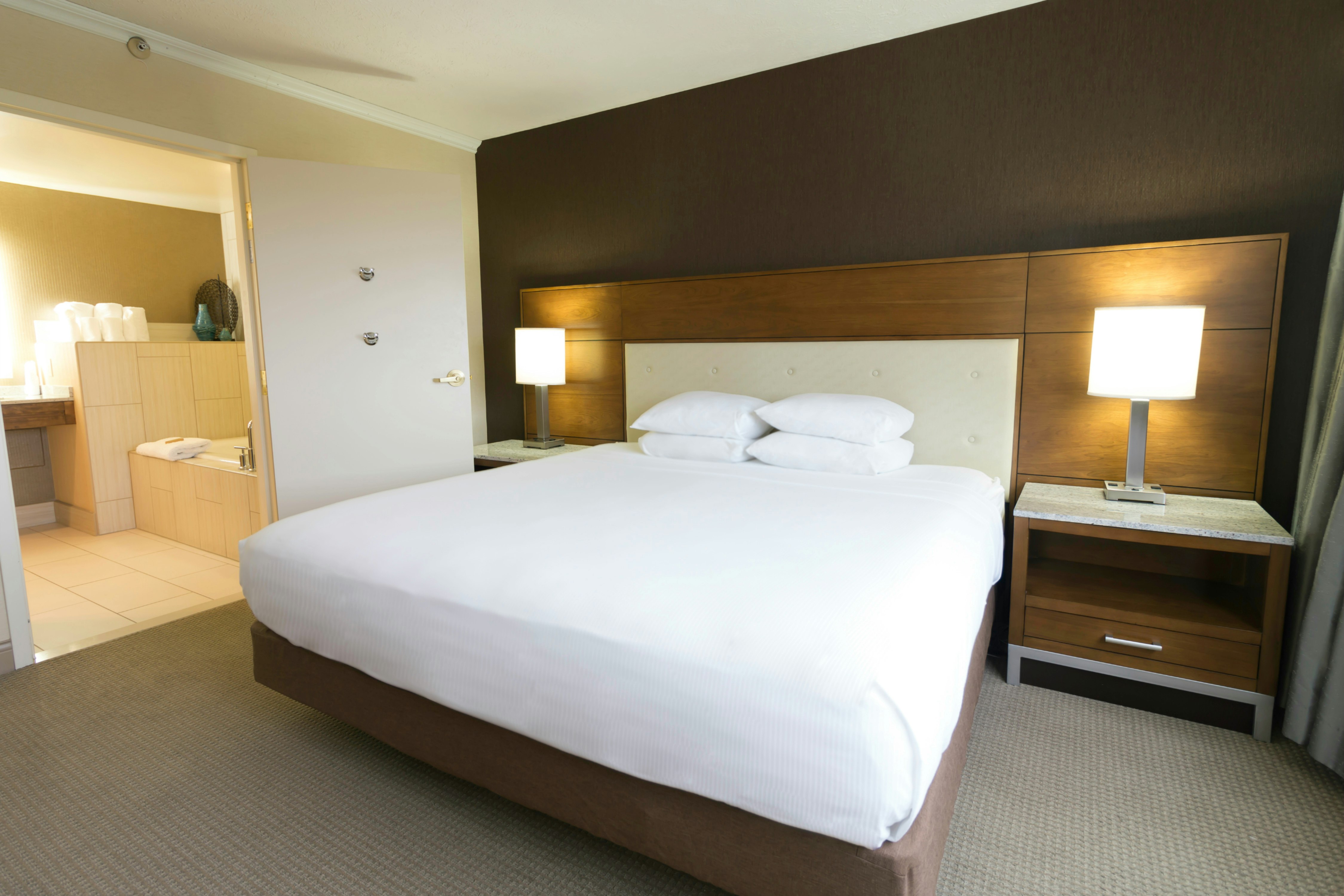 Presidential, Suite, Accessible