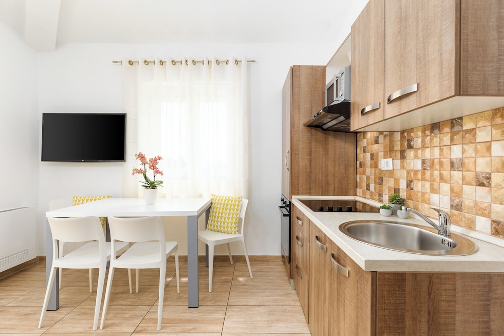 Villa Nina Apartments 36/50