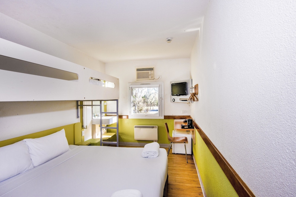 Ibis Budget Canberra 28/60