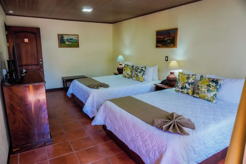 Monteverde Country Lodge 9/72